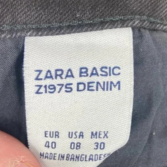 Zara Z1975 Asymmetric Hem Black Jeans Size 8 Released Hem Distressed Denim Raw - Picture 15 of 15